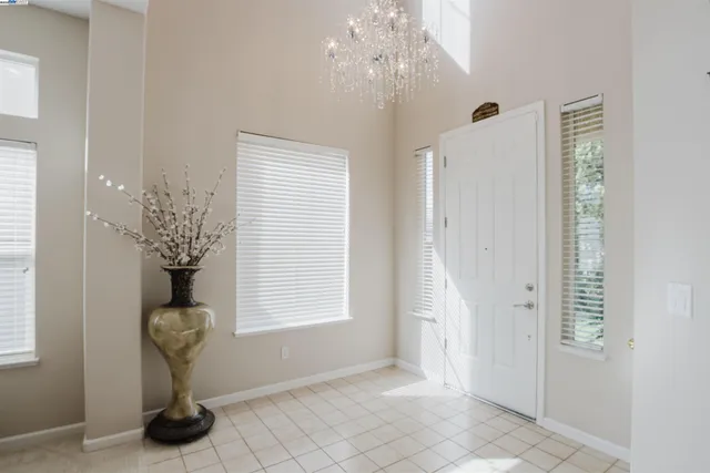 $2,098,888 | 25657 Crestfield Drive, Castro Valley, CA 94552