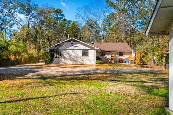 $235,000 | 2834 Military Highway, Pineville, LA 71360