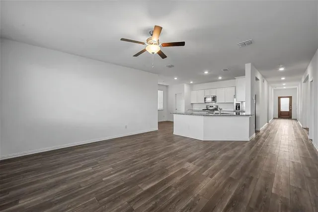 $359,900 | 5025 Salinger Drive, Aubrey, TX 76227