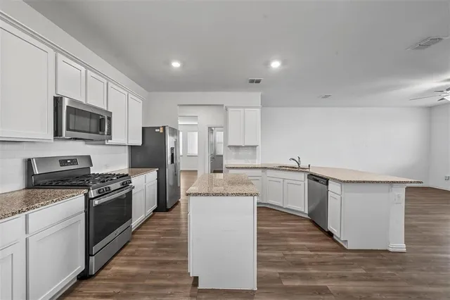 $359,900 | 5025 Salinger Drive, Aubrey, TX 76227