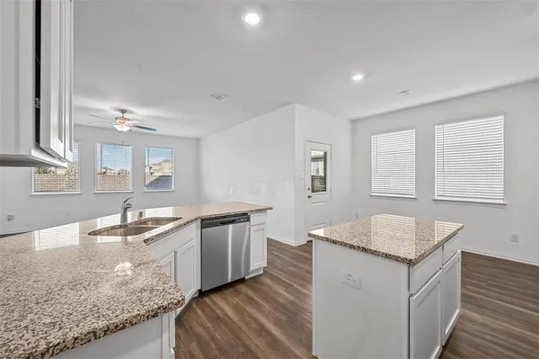 $349,900 | 5025 Salinger Drive, Aubrey, TX 76227