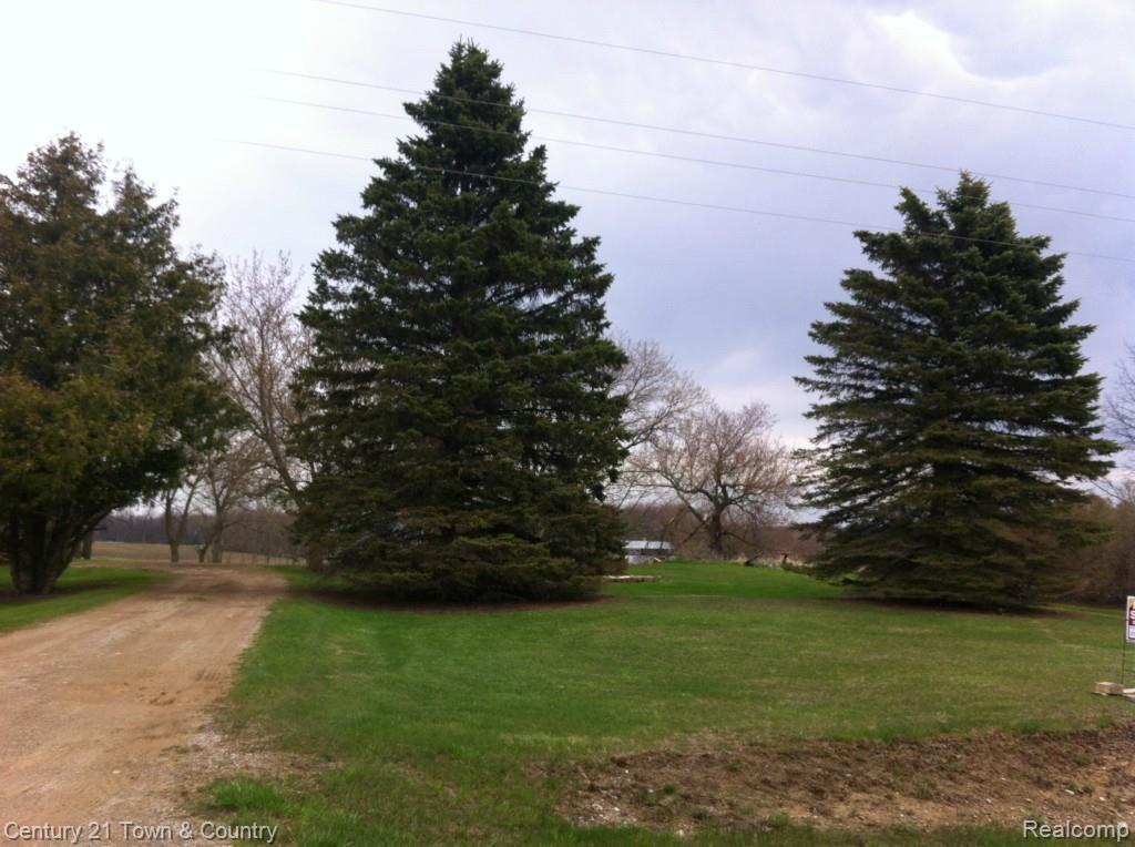 3765 South Phillips Road Kingston, MI 48741 - Photo 30 of 40 041.jpg