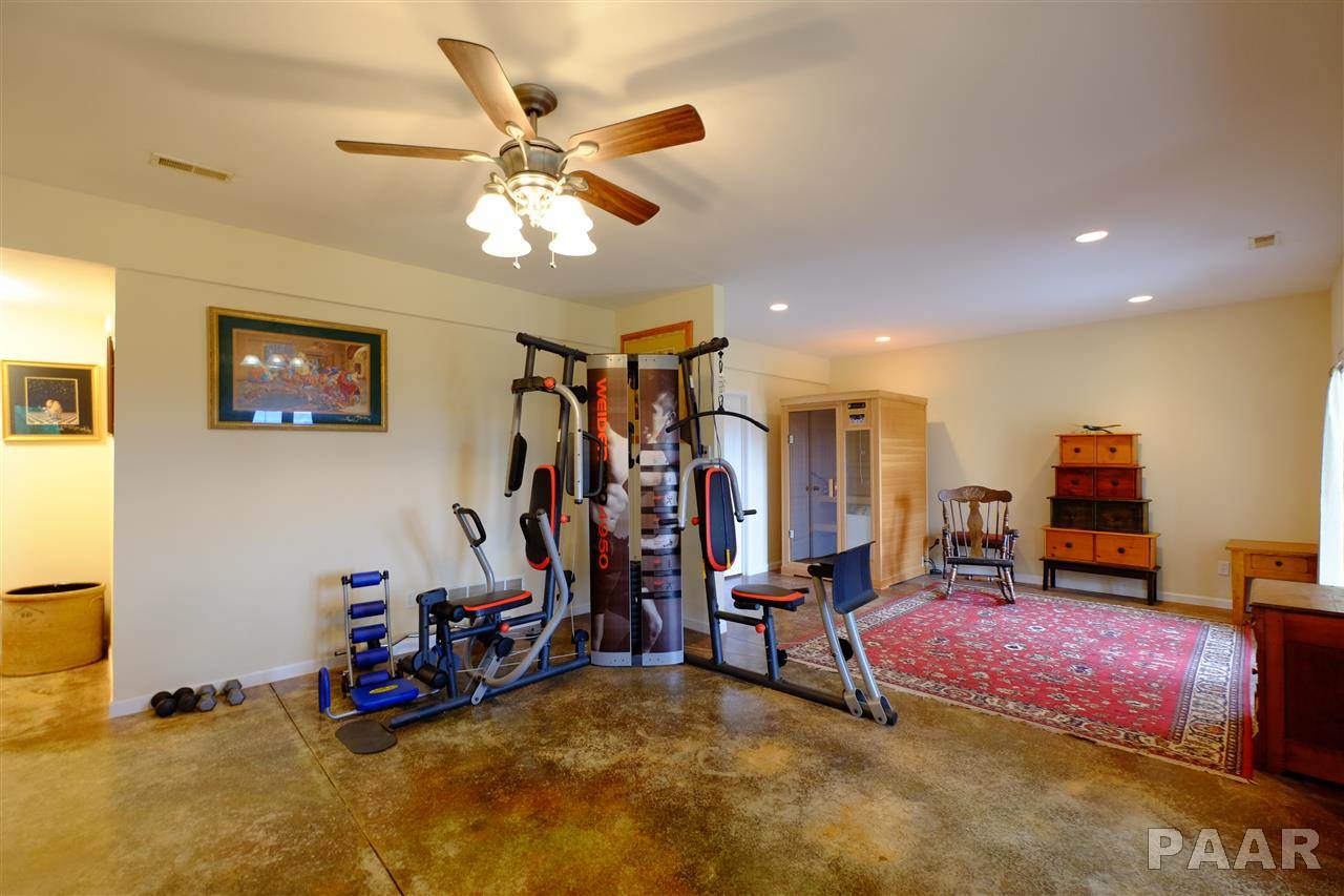 6502 North Wiley Road Elmwood, IL 61529 - Photo 23 of 36 Gallery Image 23