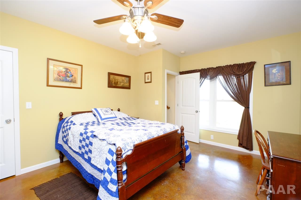 6502 North Wiley Road Elmwood, IL 61529 - Photo 25 of 36 Gallery Image 25