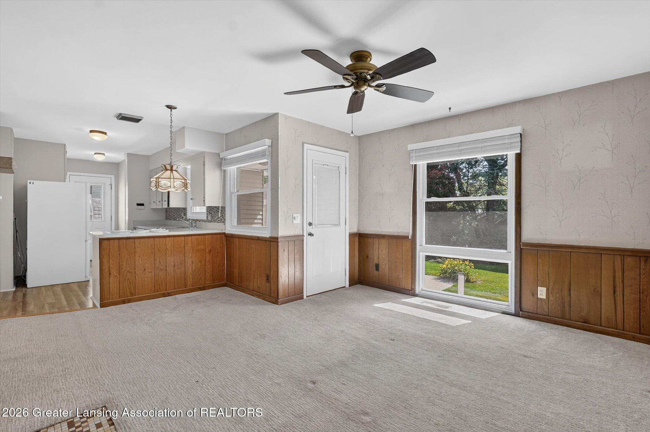 2106 Byrnes Road Lansing, MI 48906 - Photo 13 of 51 16-2106-Byrnes-Rd-WindowStill-Photograph