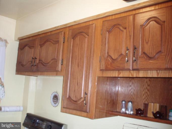 7854 Wynbrook Road Baltimore, MD 21224 - Photo 2 of 11 Kitchen #2