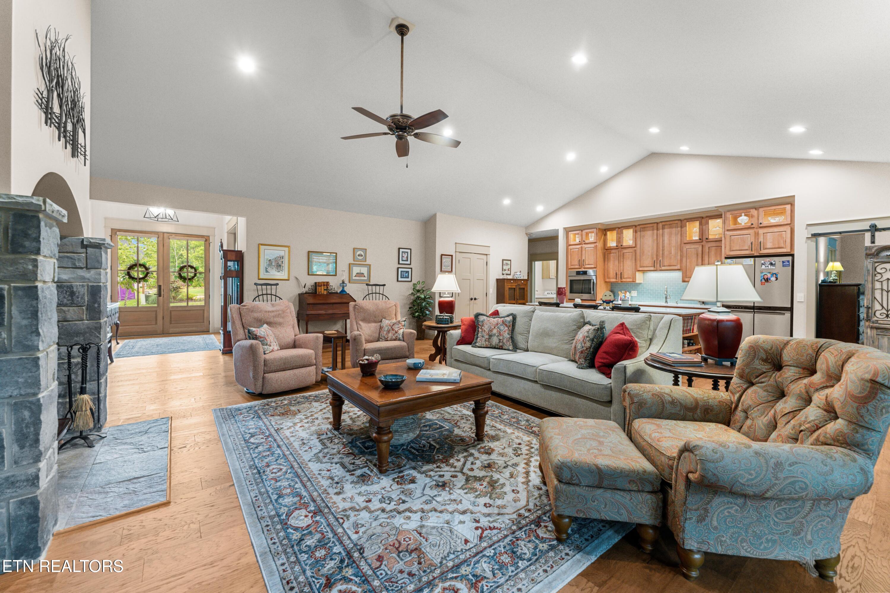 143 Chestnut Ridge Lane Crossville, TN 38558 - Photo 15 of 59 living room 4