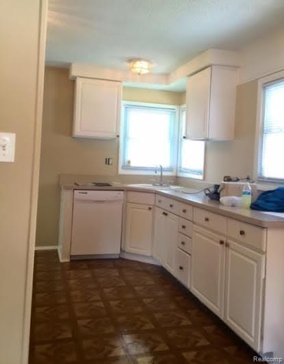 18240 Stephens Road Eastpointe, MI 48021 - Photo 4 of 7