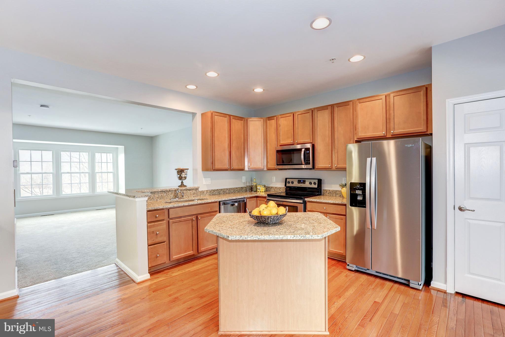 2032 Spring Run Circle Frederick, MD 21702 - Photo 2 of 23 Kitchen