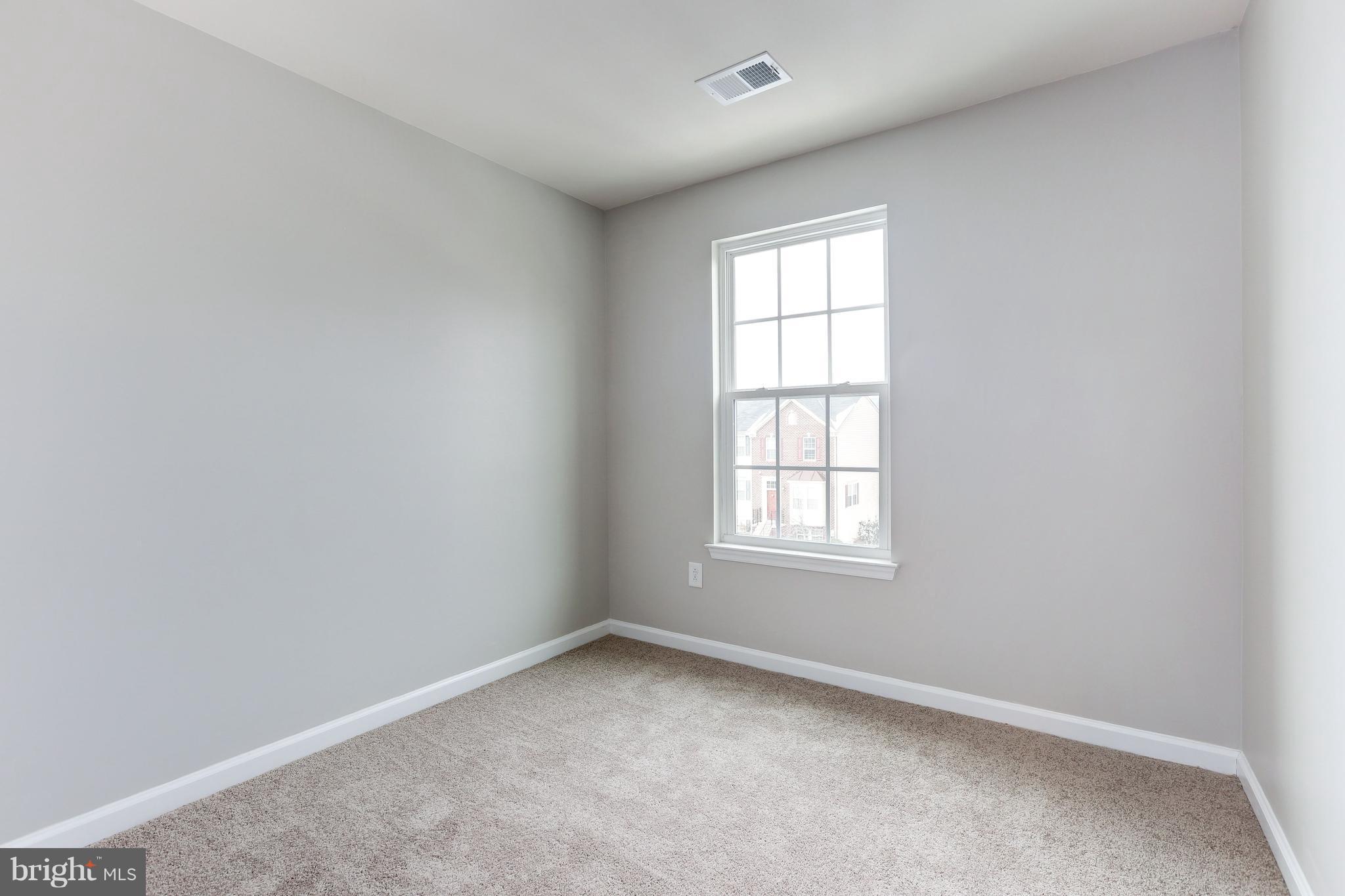 2032 Spring Run Circle Frederick, MD 21702 - Photo 12 of 23 Bedroom