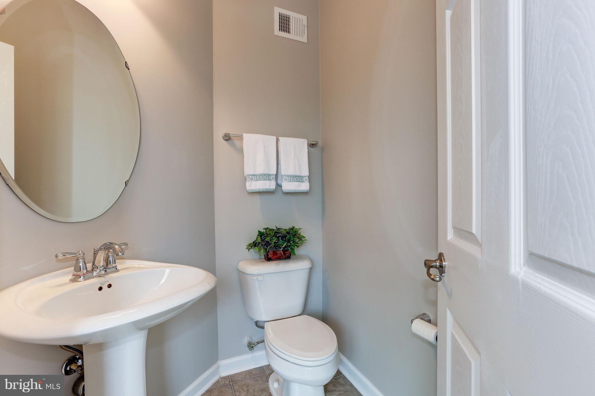 2032 Spring Run Circle Frederick, MD 21702 - Photo 10 of 23 Bath
