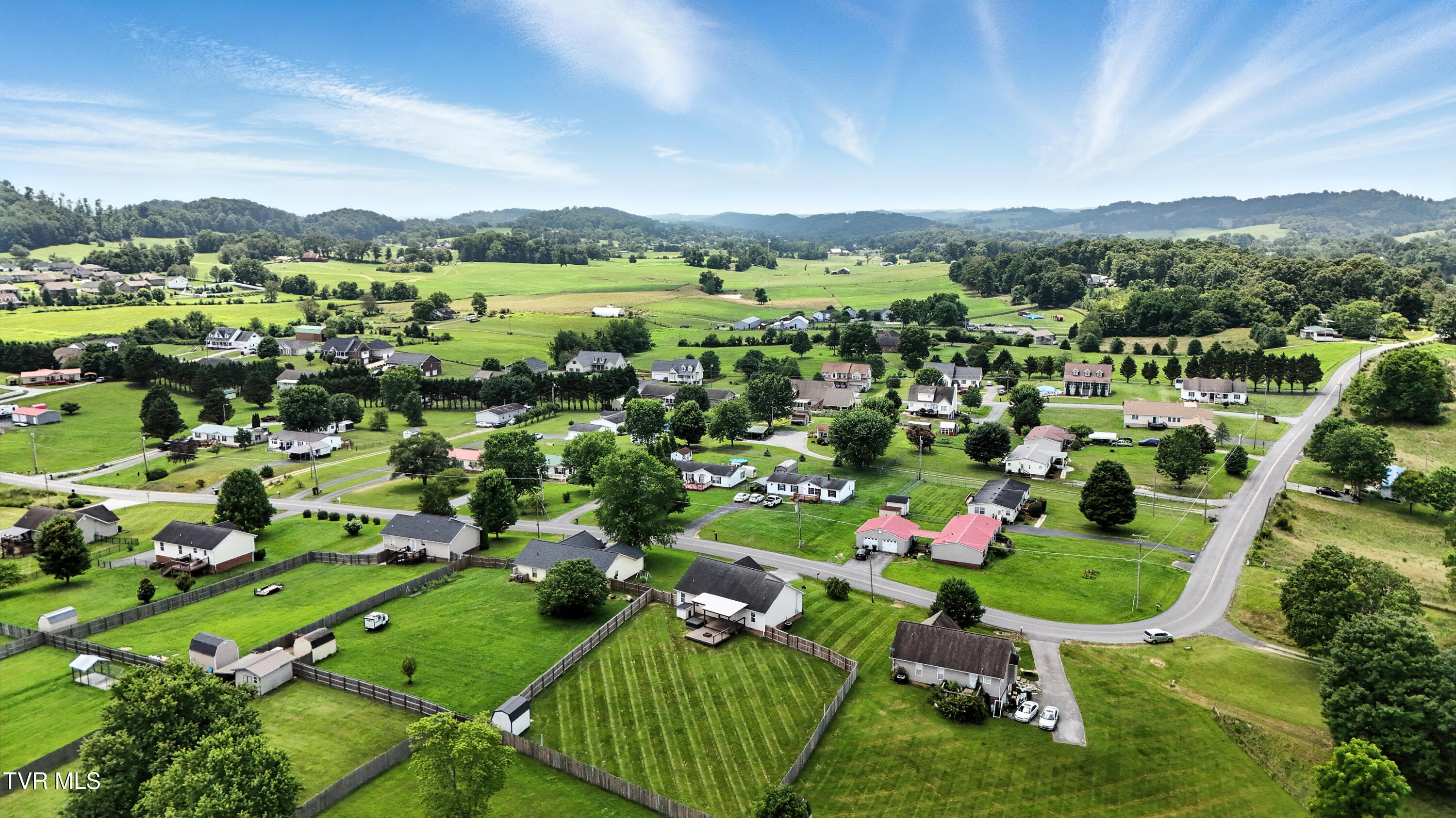 199 Douglas Chapel Road Jonesborough, TN 37659 - Photo 43 of 44 DJI_20250707135835_0987_D