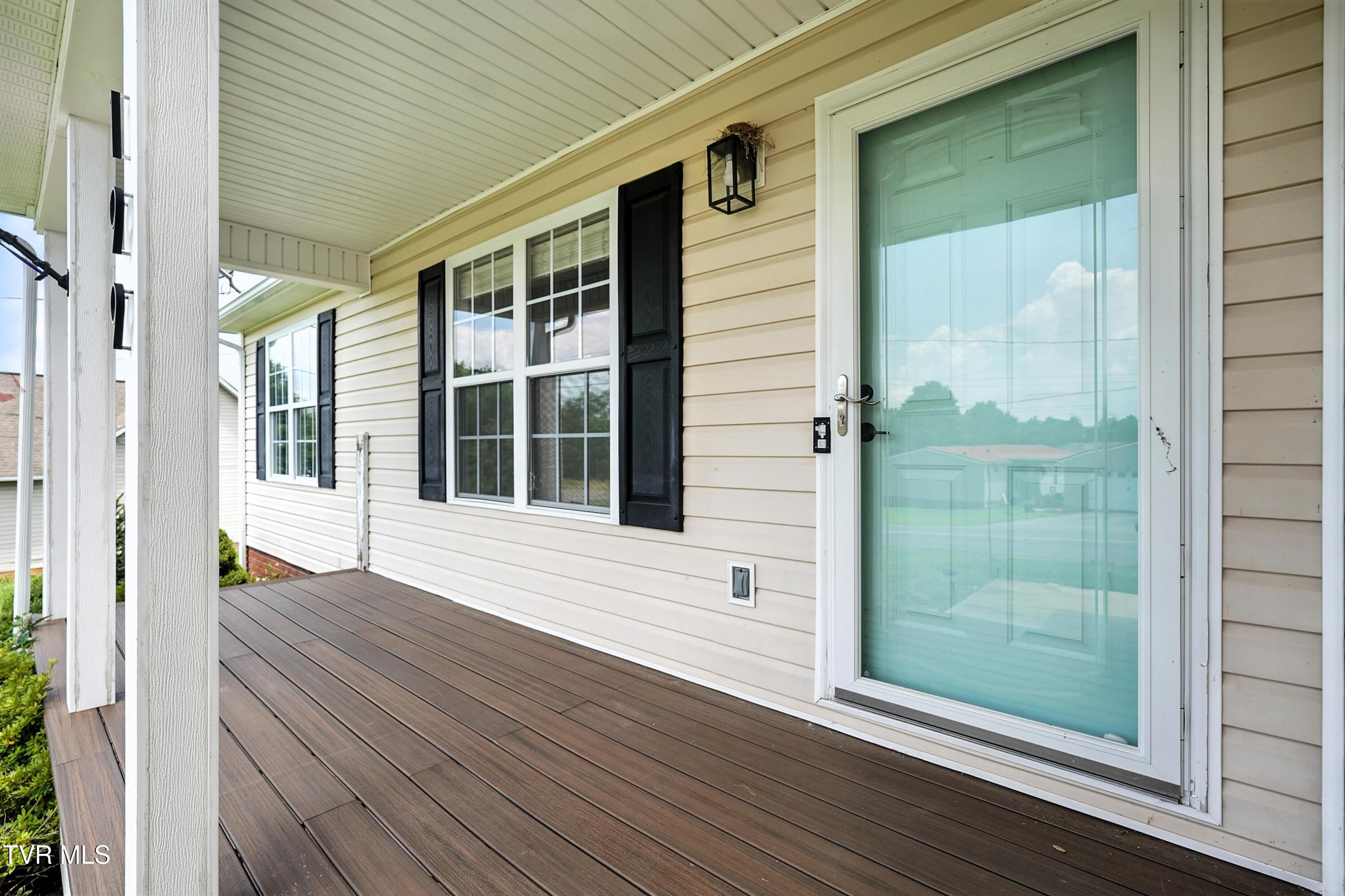 199 Douglas Chapel Road Jonesborough, TN 37659 - Photo 6 of 44 DSC02026