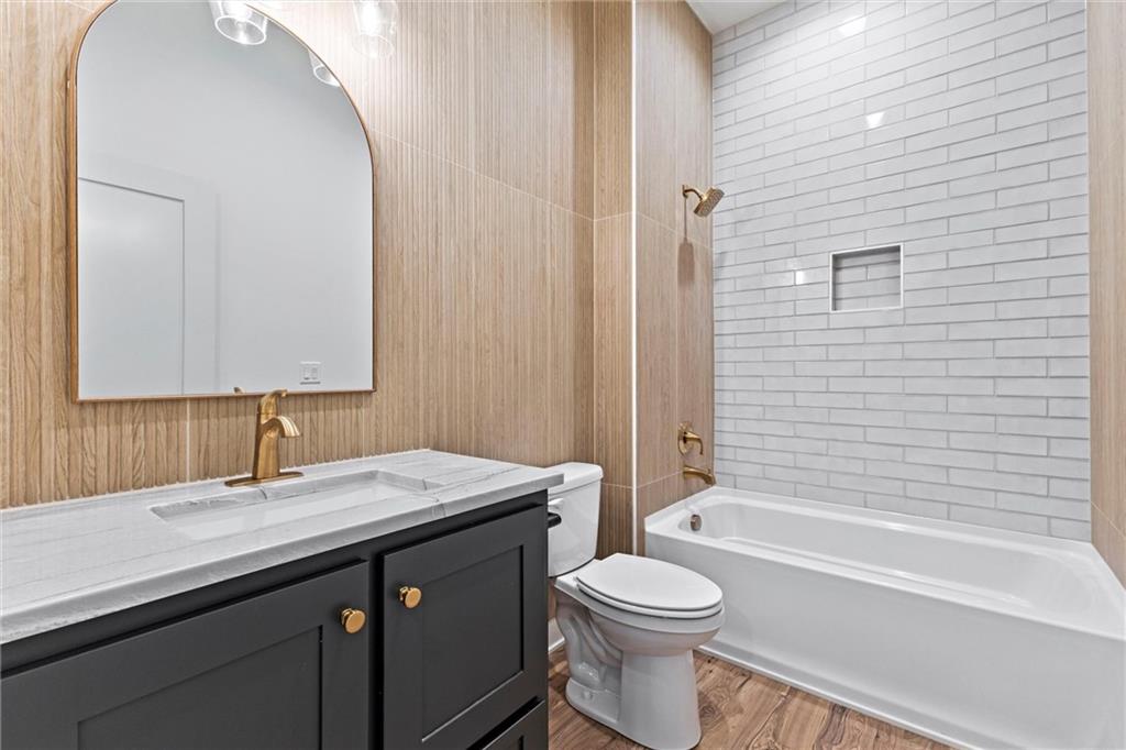 17891 158th Street Basehor, KS 66007 - Photo 15 of 37