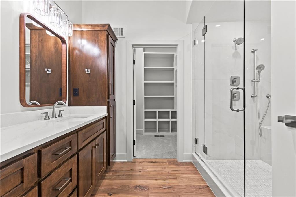 17891 158th Street Basehor, KS 66007 - Photo 19 of 37