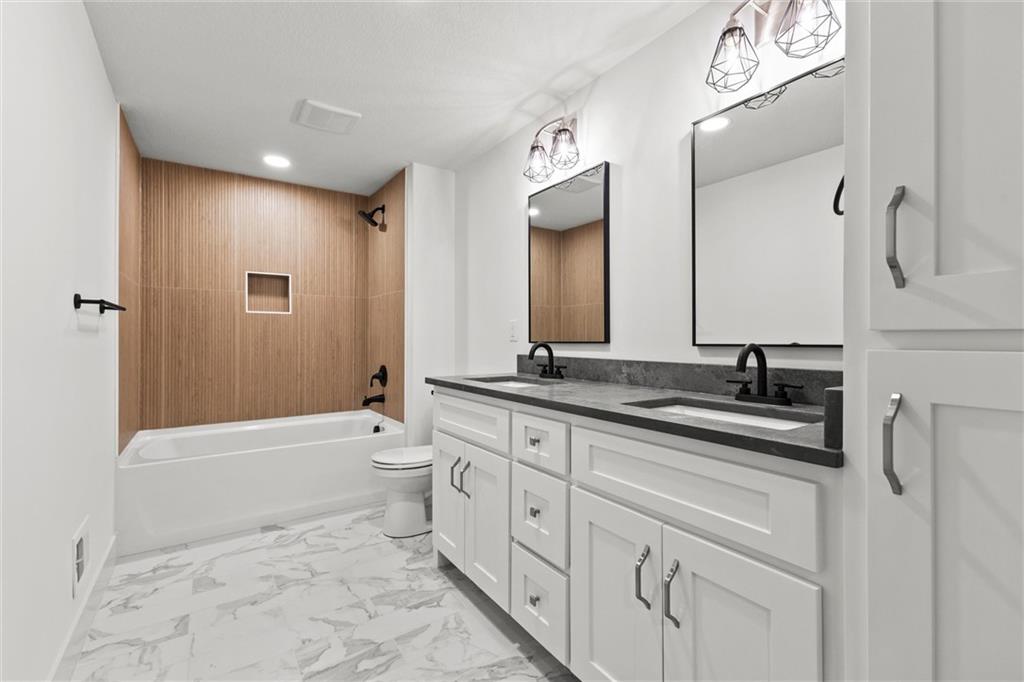 17891 158th Street Basehor, KS 66007 - Photo 28 of 37