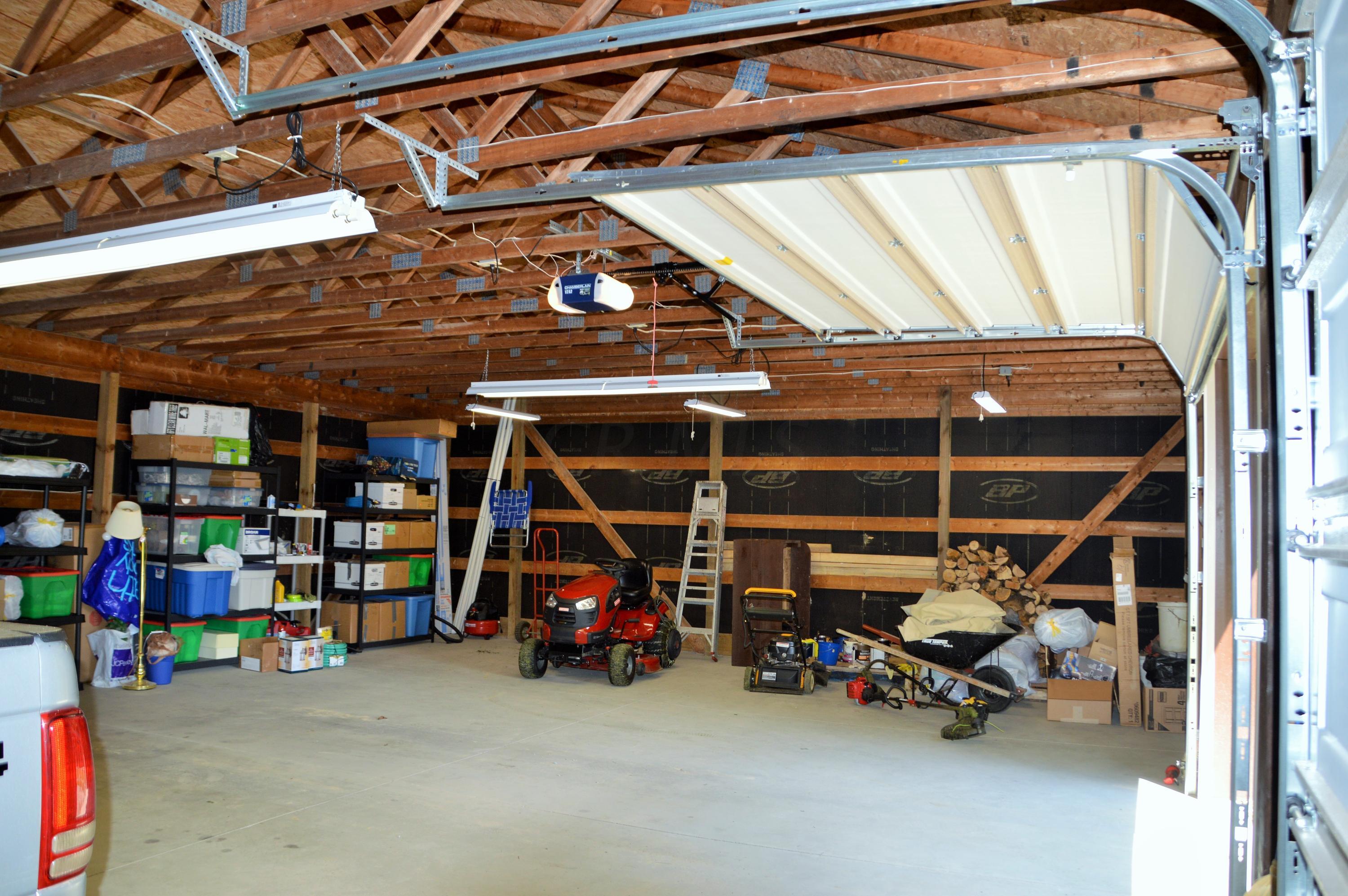 35600 Clay Bank Road Logan, OH 43138 - Photo 15 of 59