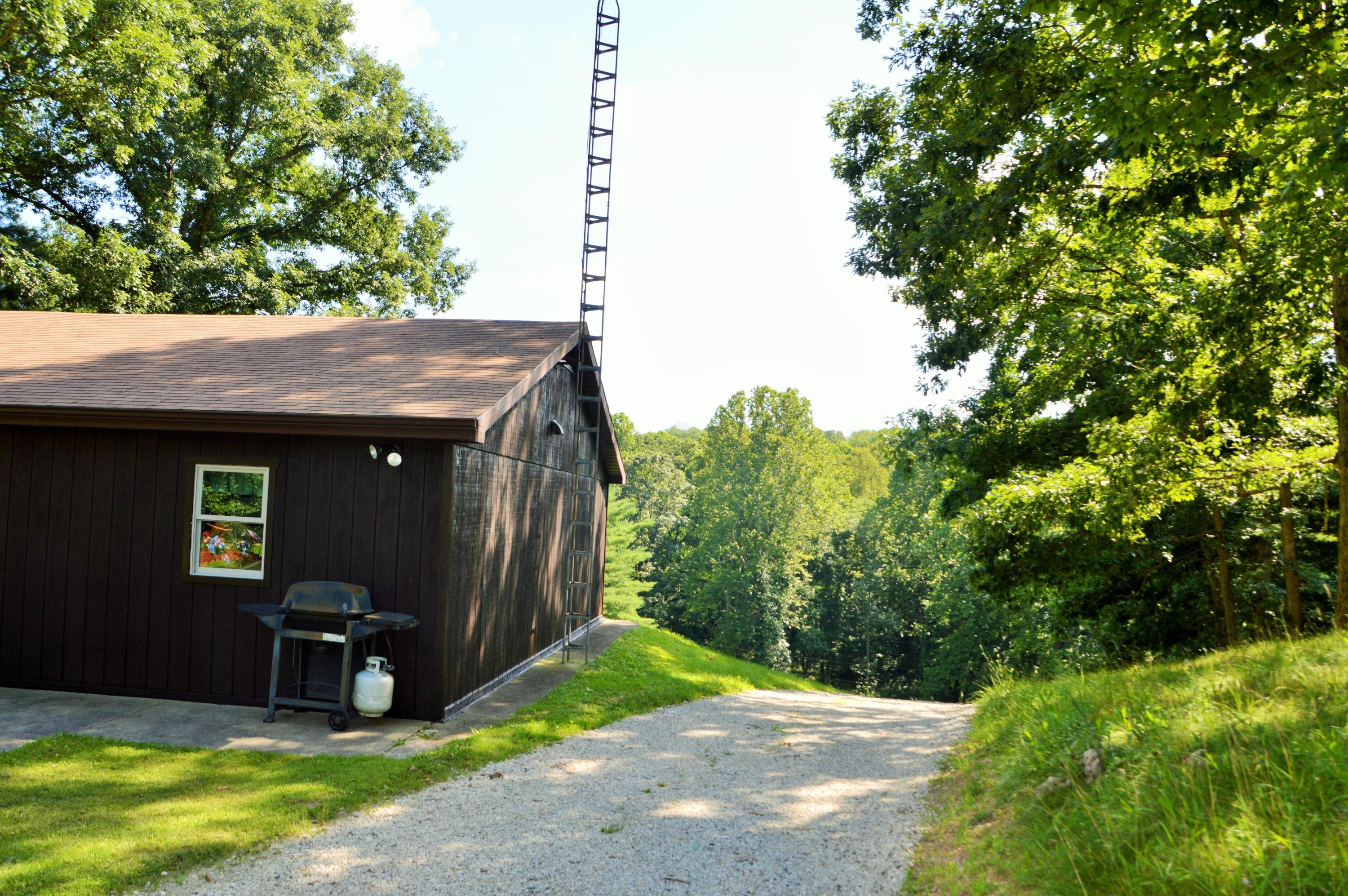 35600 Clay Bank Road Logan, OH 43138 - Photo 10 of 59