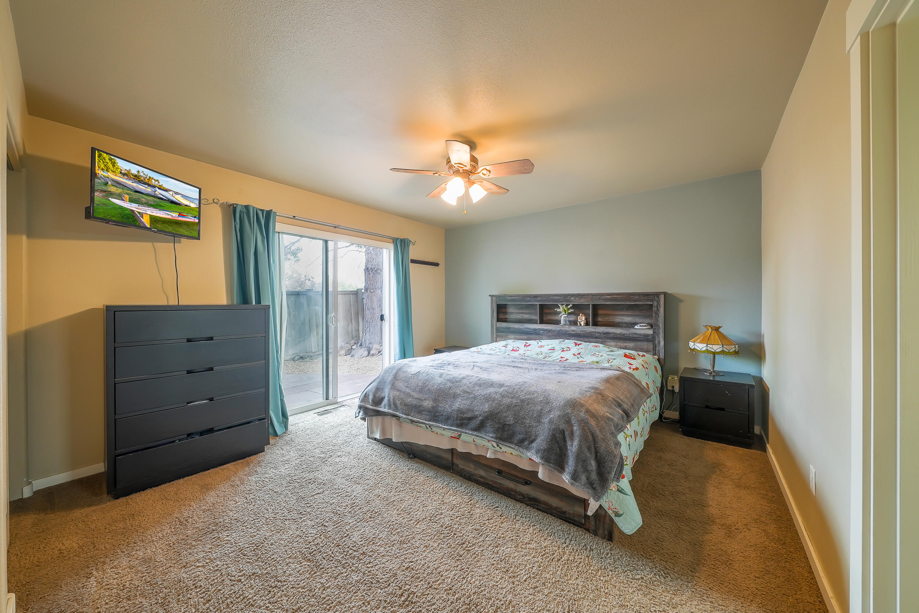 20500 Rolen Avenue Bend, OR 97702 - Photo 18 of 52 20-print-DSC03623-HDR