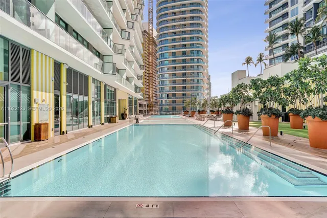 $8,000 | 1300 South Miami Avenue, Unit 2306, Miami, FL 33130