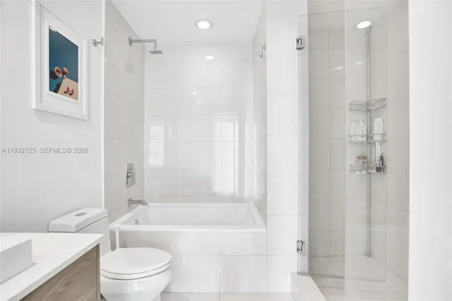 $8,000 | 1300 South Miami Avenue, Unit 2306, Miami, FL 33130