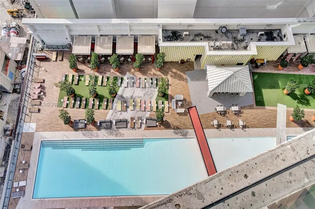 $8,000 | 1300 South Miami Avenue, Unit 2306, Miami, FL 33130