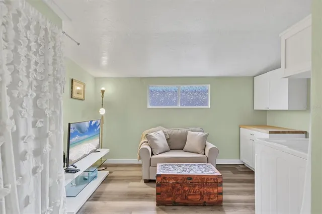 $149,900 | 500 North Jefferson Avenue, Unit C3, Sarasota, FL 34237