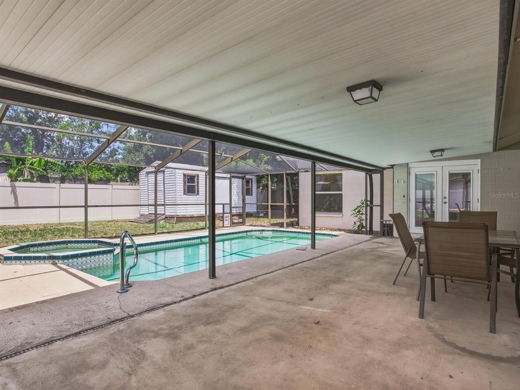 2618 Ridge Top Way Valrico, FL 33594 - Photo 37 of 44 Gallery Image 37