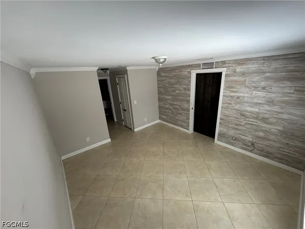 $1,950 | 3313 35th Street West, Lehigh Acres, FL 33971