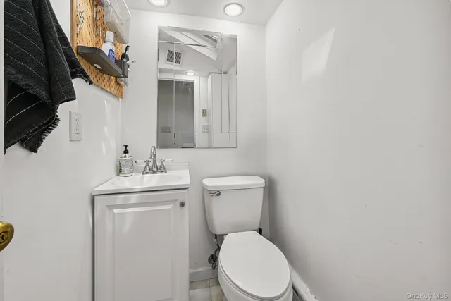 $5,000 | 13 Herbert Avenue, Port Washington, NY 11050