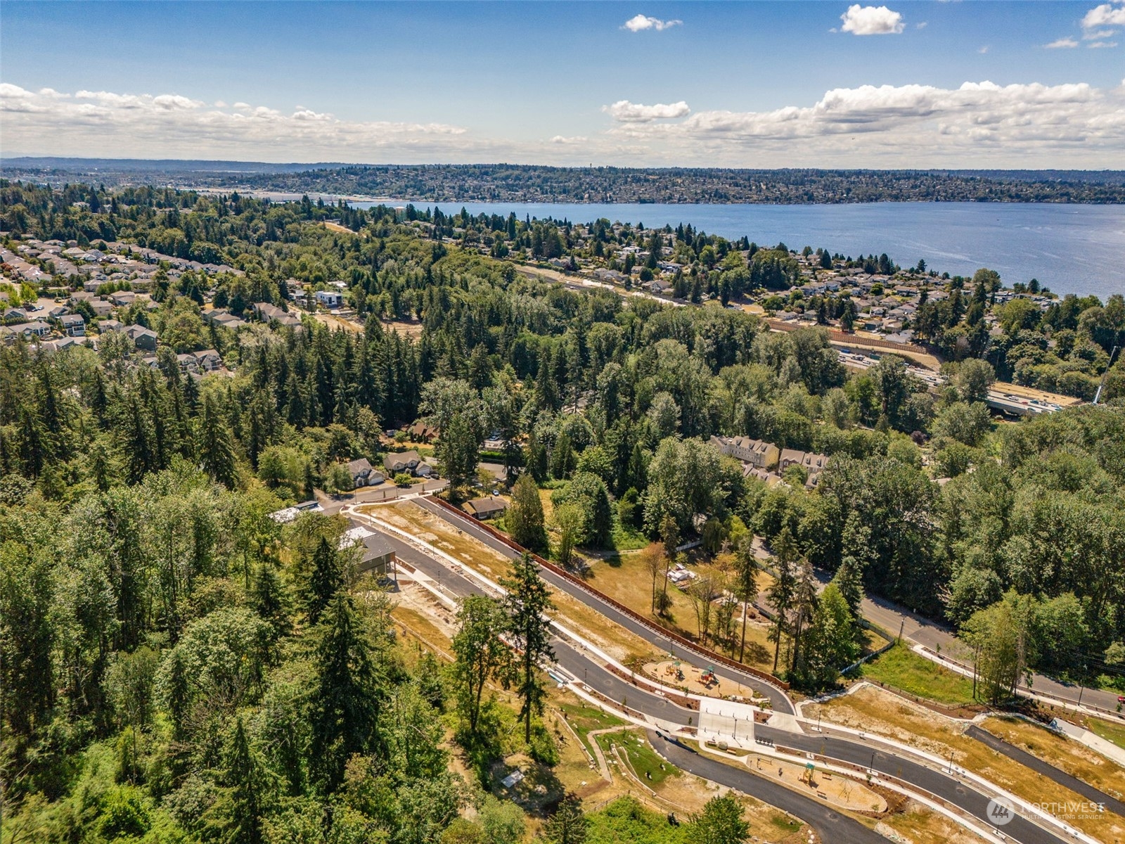 4028 Aberdeen Place Northeast, Unit 34 Renton, WA 98056 - Photo 32 of 37 Gallery Image 32