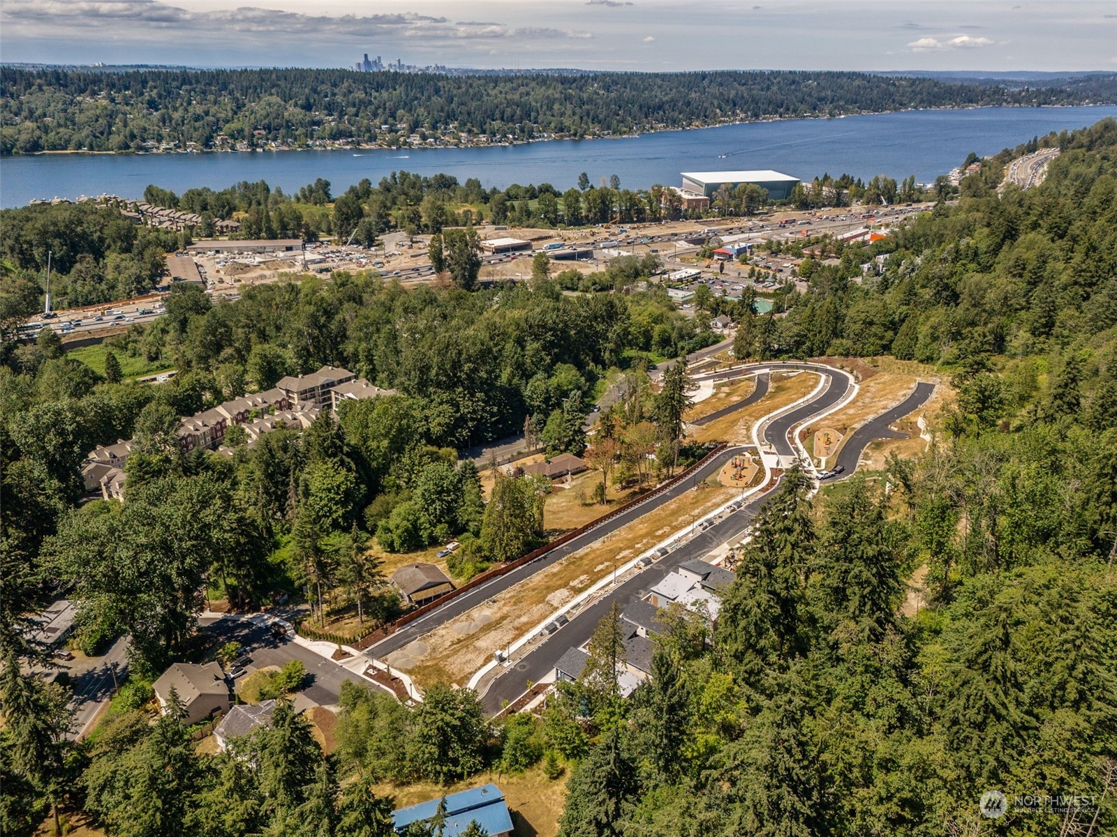 4028 Aberdeen Place Northeast, Unit 34 Renton, WA 98056 - Photo 34 of 37 Gallery Image 34
