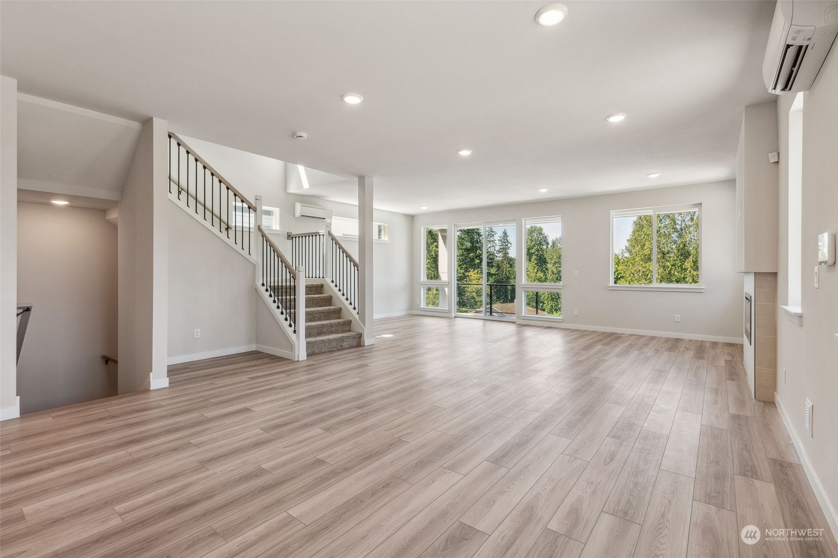 4028 Aberdeen Place Northeast, Unit 34 Renton, WA 98056 - Photo 6 of 37 Gallery Image 6