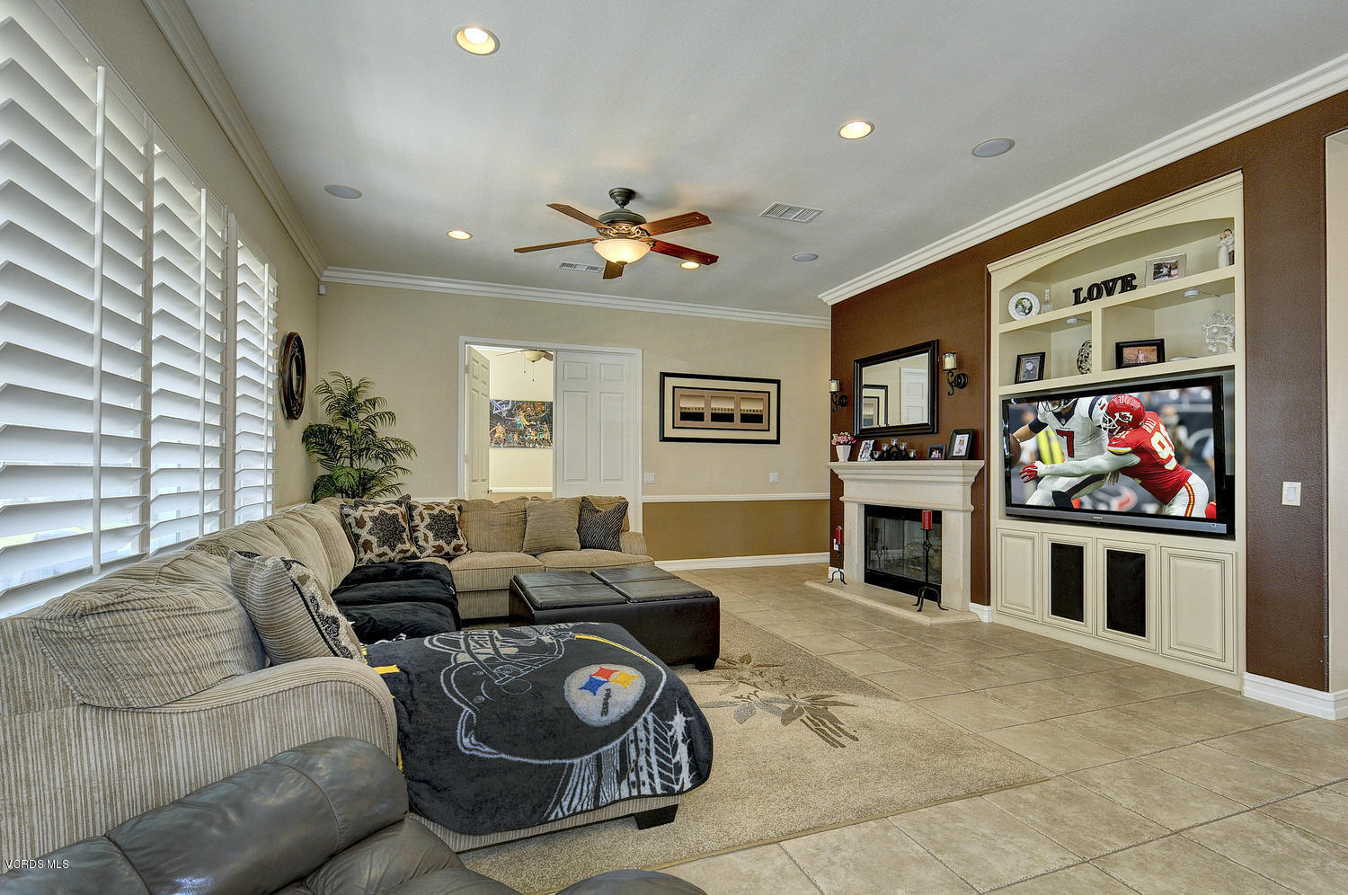 4932 Corral Street Simi Valley, CA 93063 - Photo 14 of 46 4932 Corral Street Simi Valley-large-014