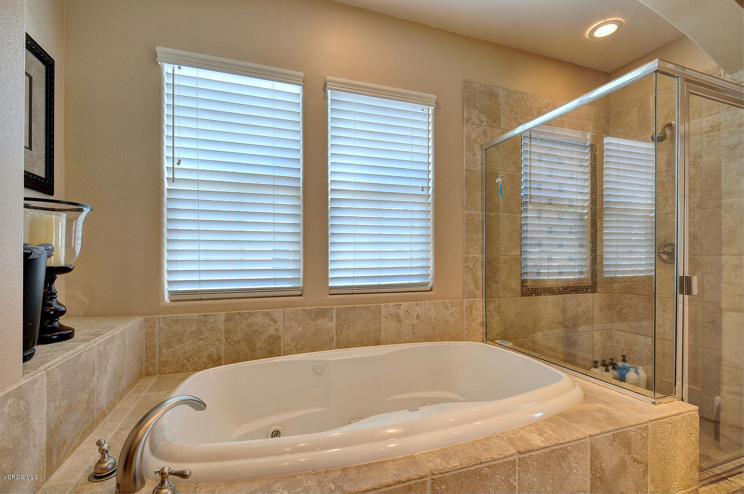 4932 Corral Street Simi Valley, CA 93063 - Photo 24 of 46 4932 Corral Street Simi Valley-large-024