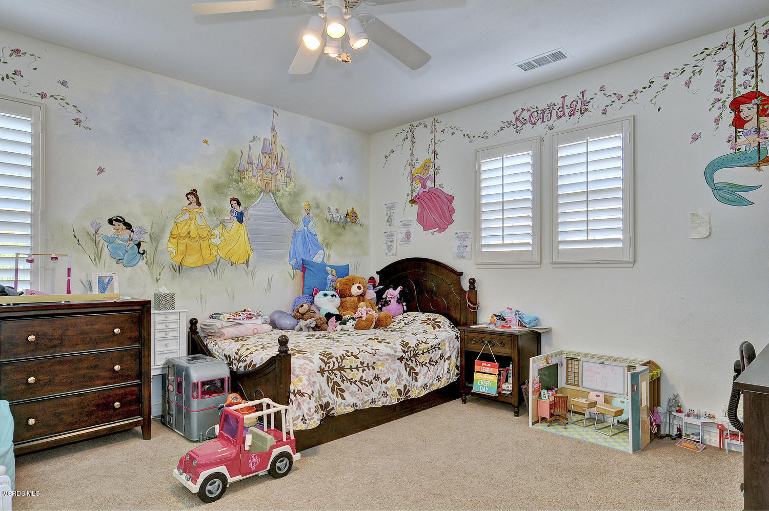 4932 Corral Street Simi Valley, CA 93063 - Photo 30 of 46 4932 Corral Street Simi Valley-large-030