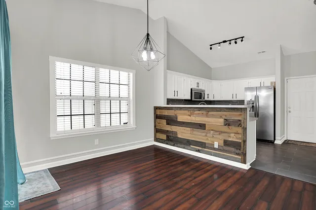 $325,000 | 4625 Common Vista Circle, Indianapolis, IN 46220