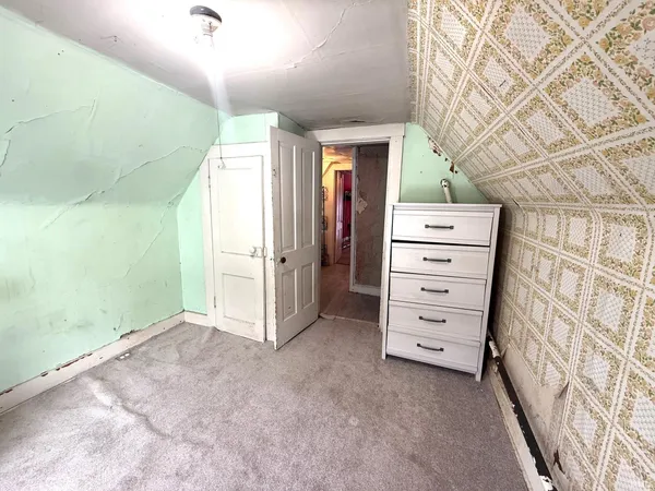 $159,900 | 1819 I Street, Bedford, IN 47421