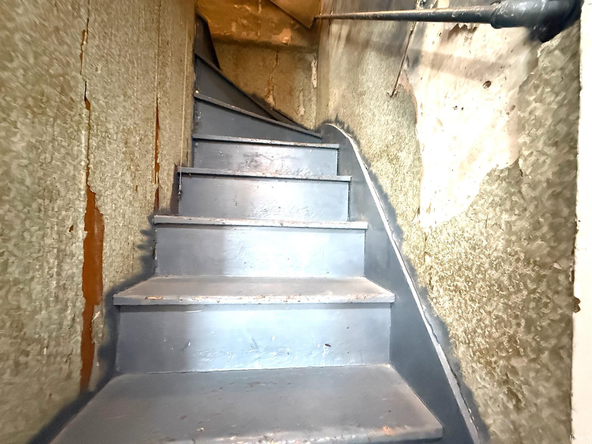 1819 I Street Bedford, IN 47421 - Photo 7 of 36