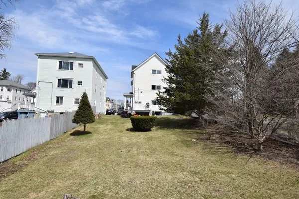 $699,990 | 16 Ames Street, Worcester, MA 01610
