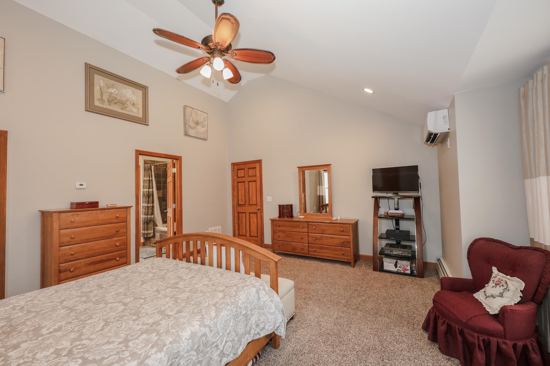 13 Wells Village Road Chester, NH 03036 - Photo 23 of 42