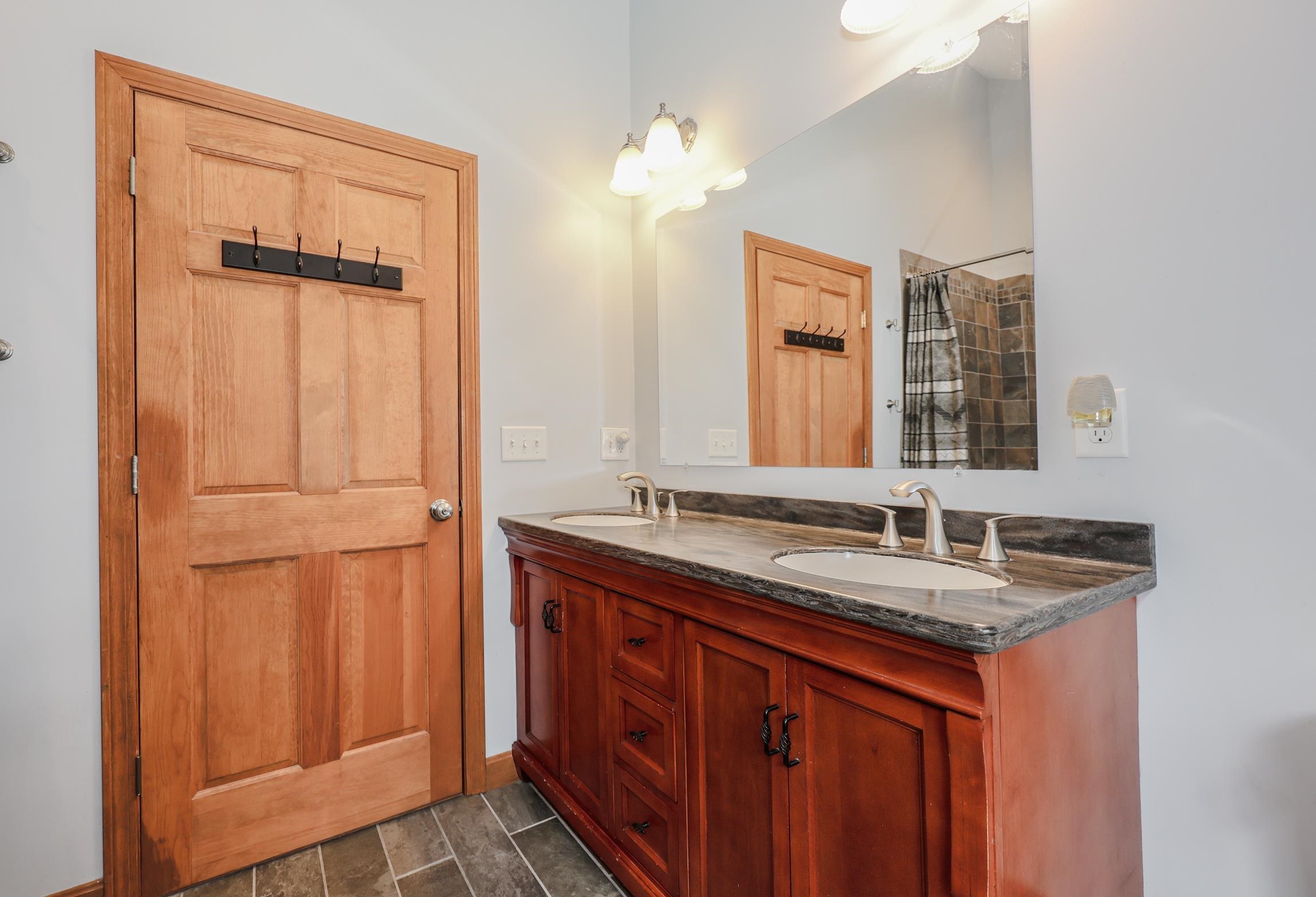 13 Wells Village Road Chester, NH 03036 - Photo 26 of 42