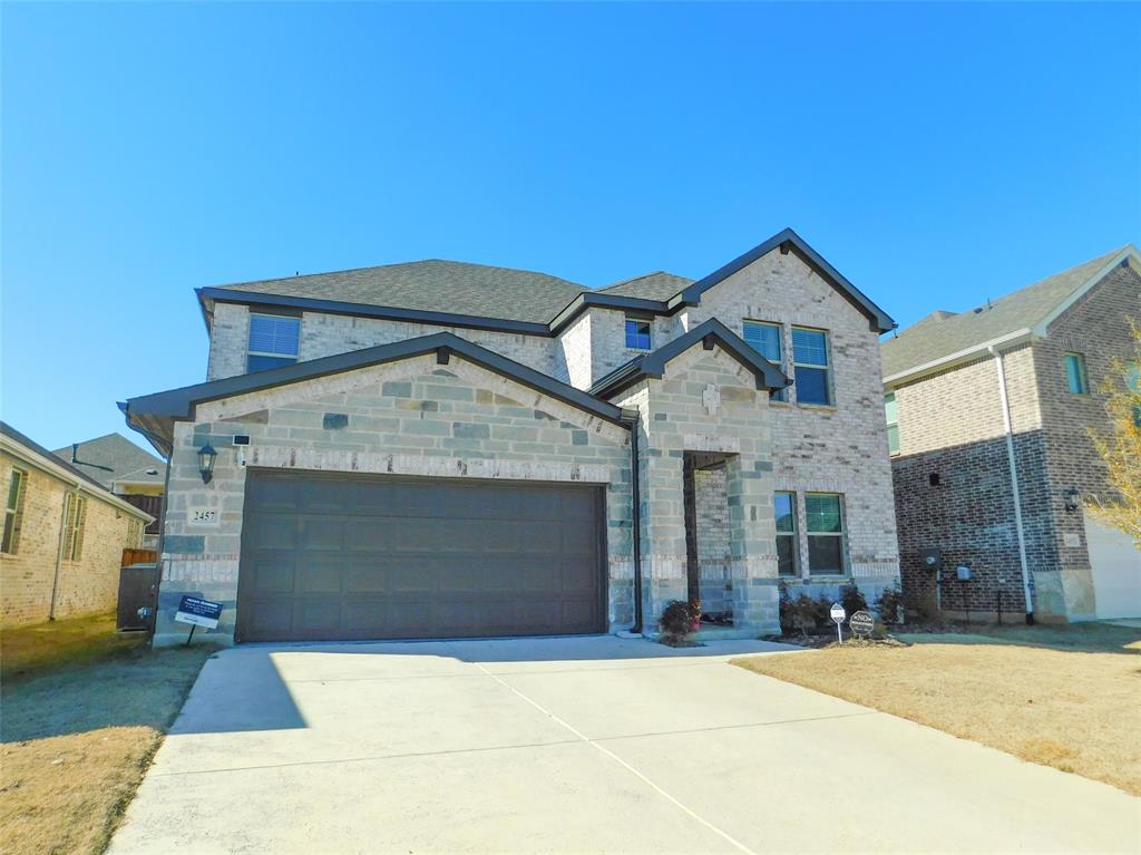 2457 Pinnacle Place Corinth, TX 76210 - Photo 3 of 32
