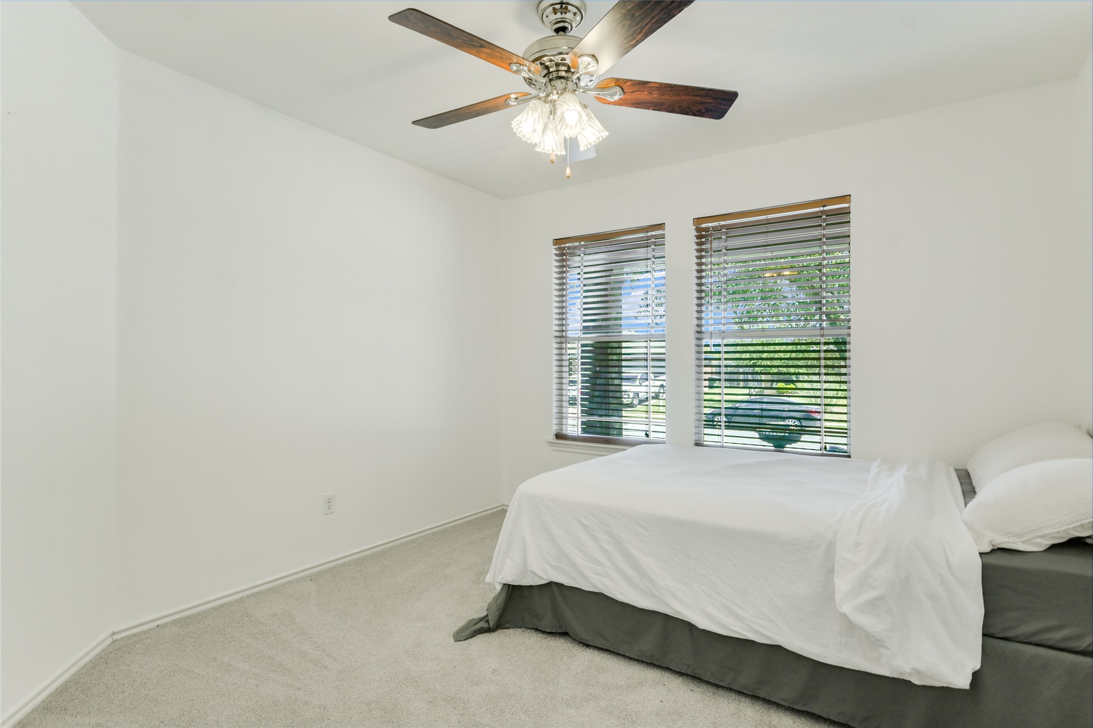 201 Woodley Road Leander, TX 78641 - Photo 10 of 19