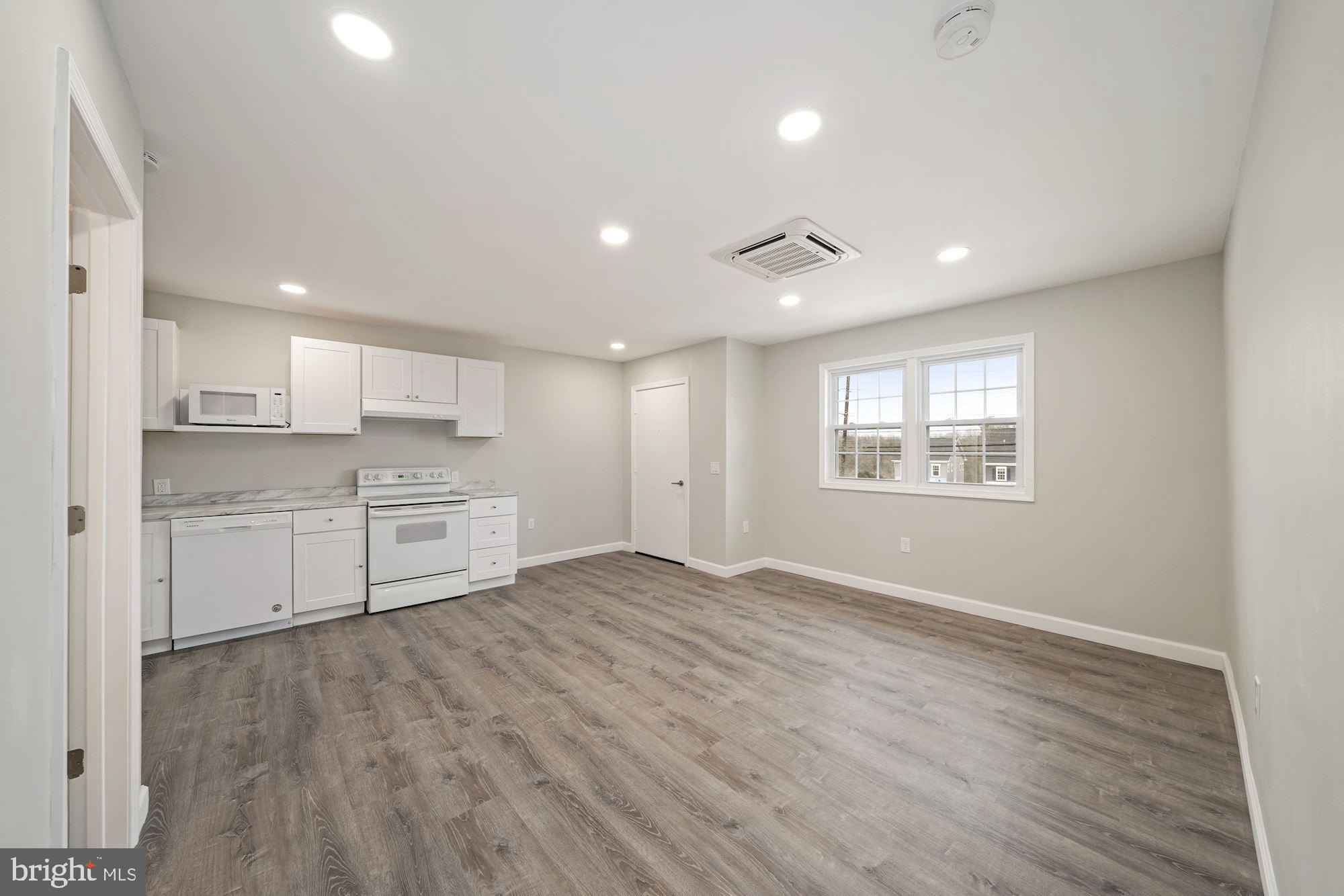 22929 Frederick Road Clarksburg, MD 20871 - Photo 5 of 15