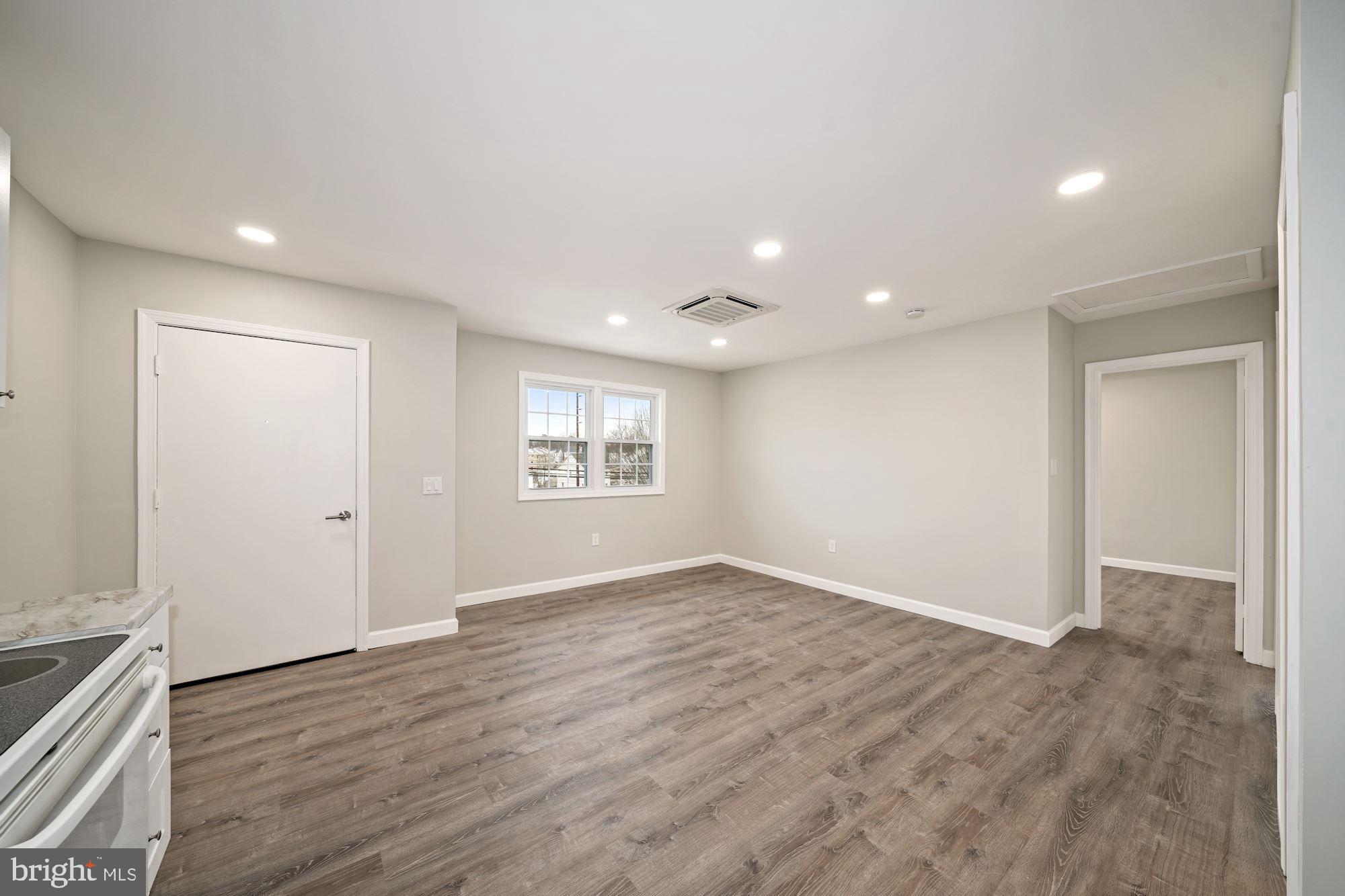 22929 Frederick Road Clarksburg, MD 20871 - Photo 6 of 15