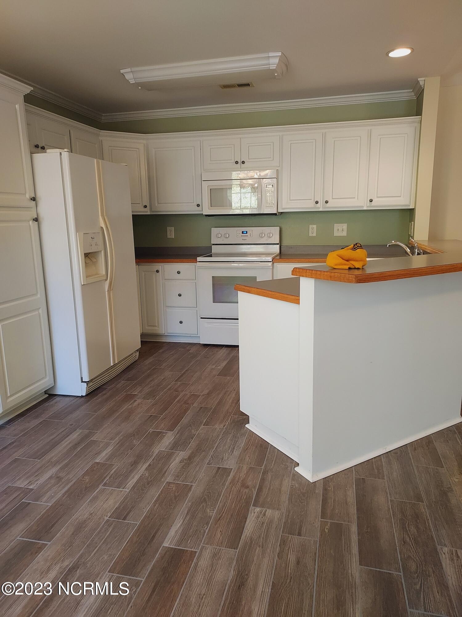 442 Neuchatel Road New Bern, NC 28562 - Photo 22 of 41 Resized_20231214_130748