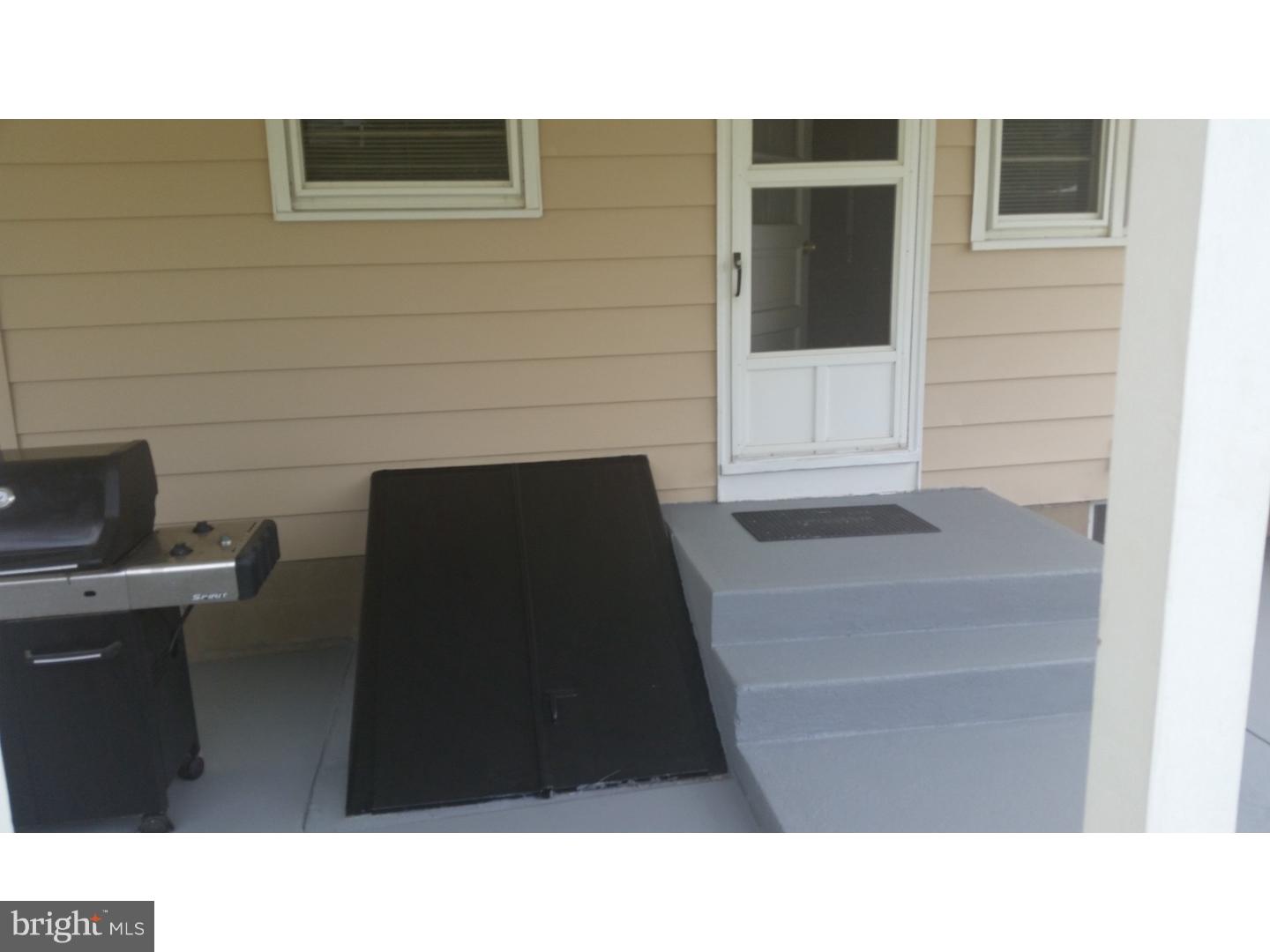 34 Running Brook Road Ewing, NJ 08638 - Photo 15 of 21