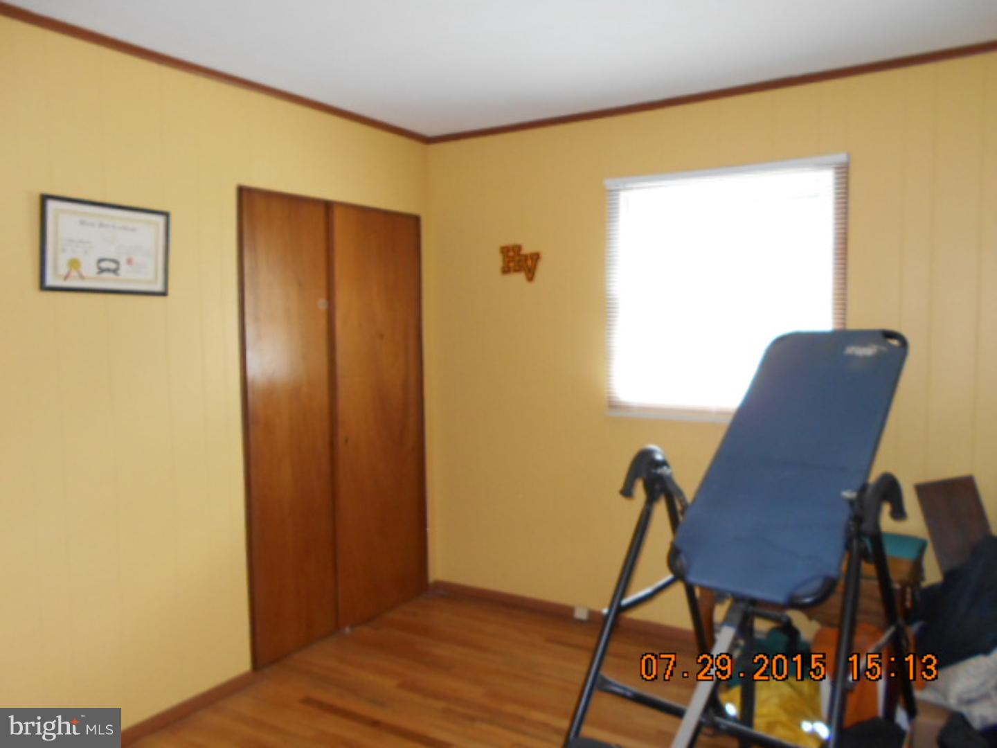 34 Running Brook Road Ewing, NJ 08638 - Photo 9 of 21