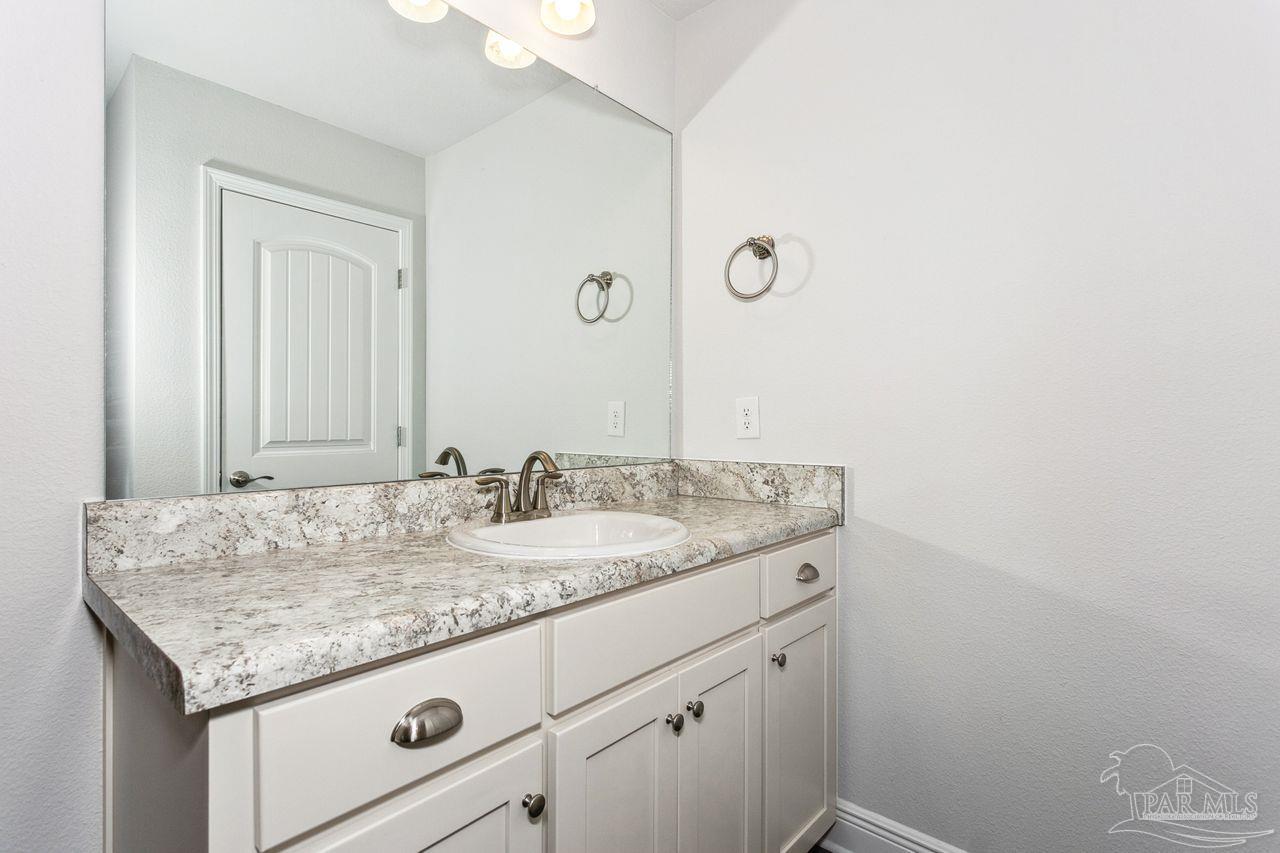 6087 Parsonage Circle Milton, FL 32570 - Photo 22 of 37